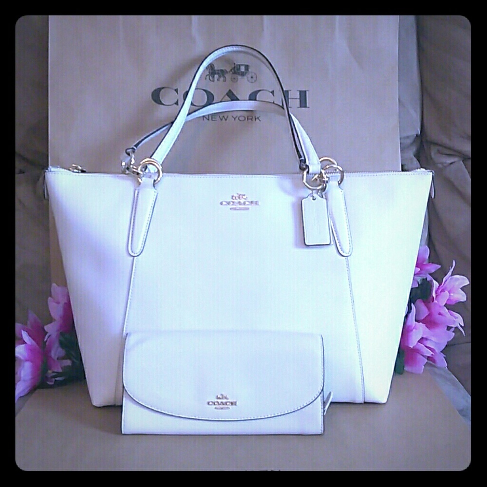 NWT Coach tote purse bag w/ wallet - Picture 1 of 8